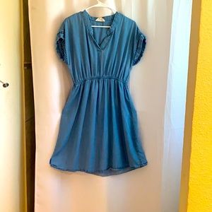 Super cute blue dress, it is very flowy, and is extremely comfy.
